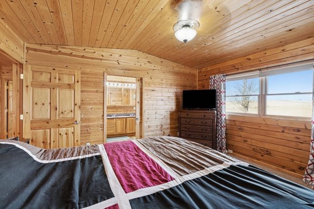 1674 Old Hwy 61 Highway, Delmar, IA 52037