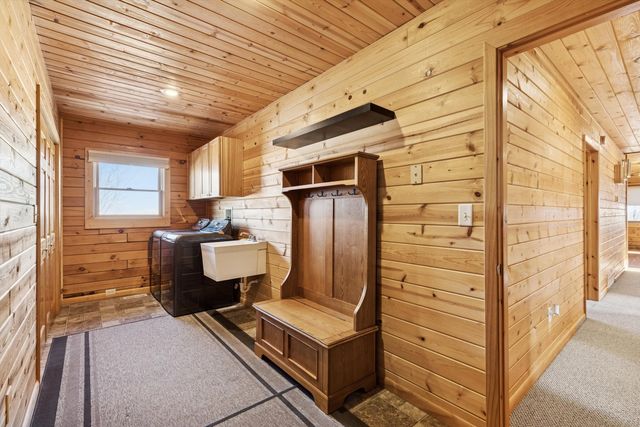 1674 Old Hwy 61 Highway, Delmar, IA 52037