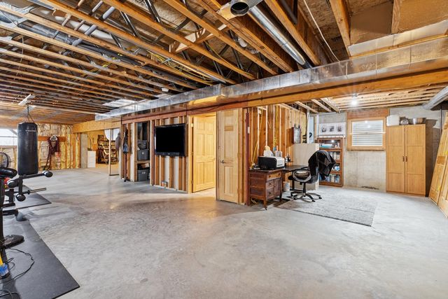 1674 Old Hwy 61 Highway, Delmar, IA 52037