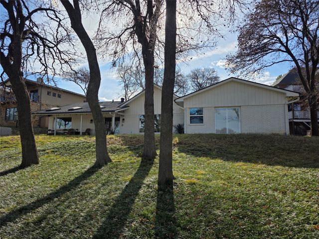 10631 Rolling Hills Drive, Little Elm, TX 75068