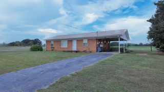 704 Ethridge Red Hill Rd, Ethridge, TN 38456