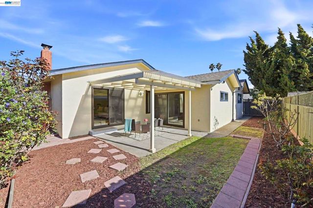 14297 14297 Tiburon Rd, San Leandro, CA 94577