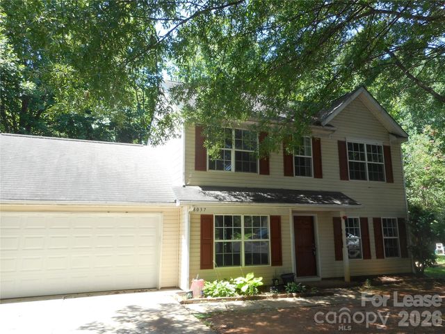 8037 Shiny Meadow Lane, Charlotte, NC 28215