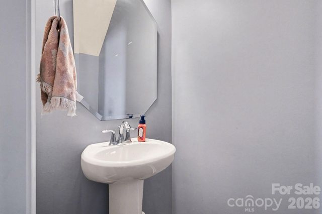 194 Canada Drive, Statesville, NC 28677