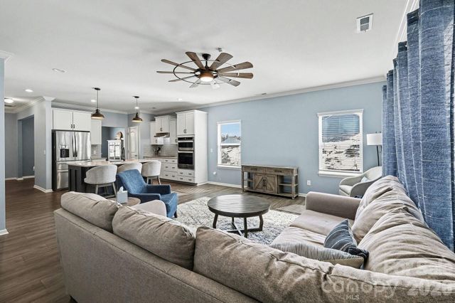 194 Canada Drive, Statesville, NC 28677