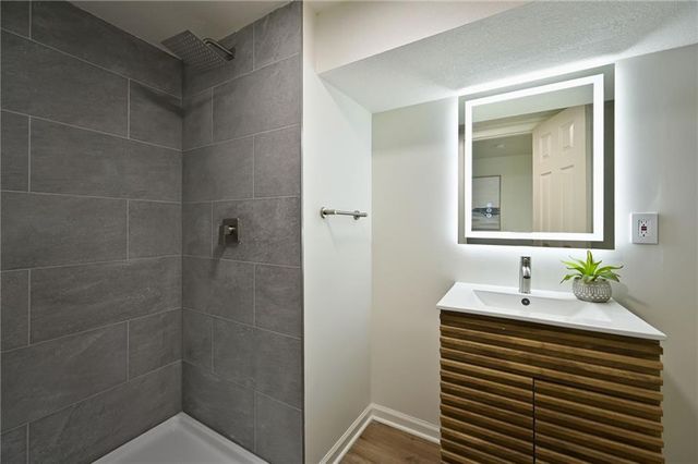 8605 Everett Street, Raytown, MO 64138