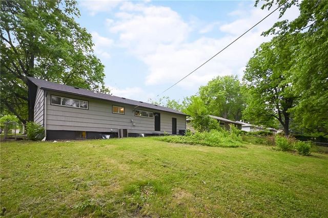 8605 Everett Street, Raytown, MO 64138