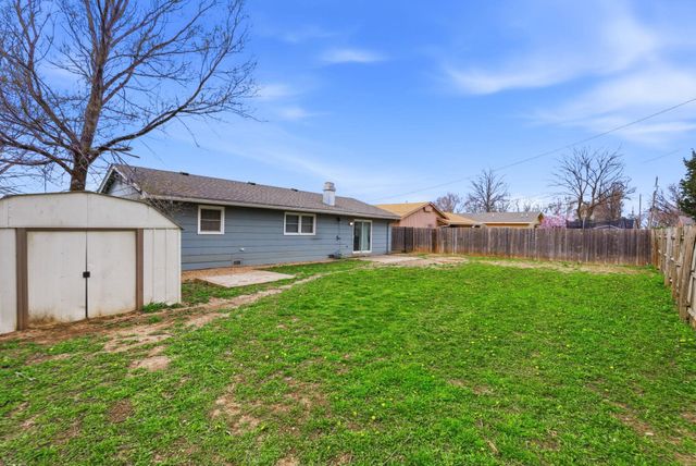 336 School rd, El Dorado, KS 67042