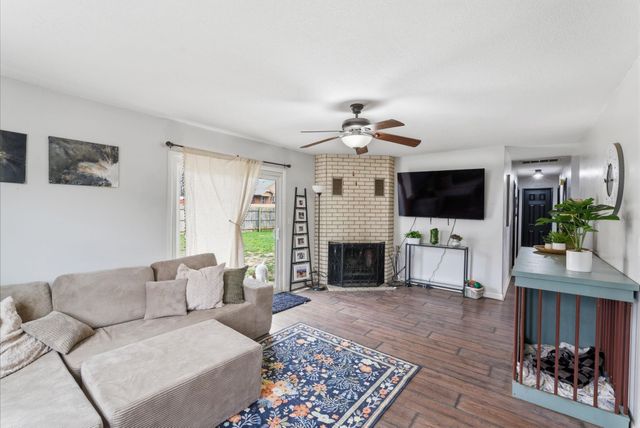 336 School rd, El Dorado, KS 67042