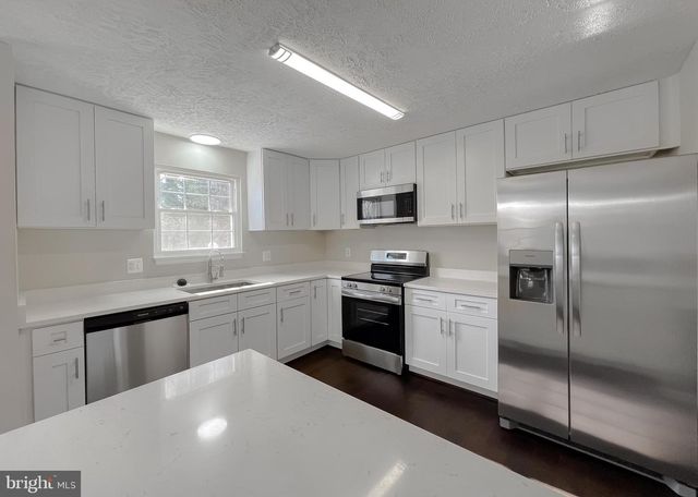 39800 DANIEL CIR, Mechanicsville, MD 20659