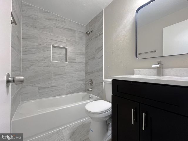 39800 DANIEL CIR, Mechanicsville, MD 20659