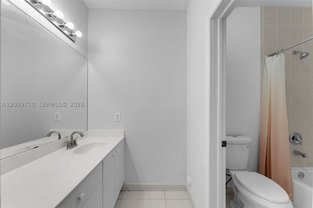 11245 SW 231st Ln, Miami, FL 33170