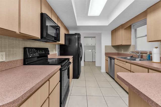 23220 ROUNTREE AVENUE, Port Charlotte, FL 33980