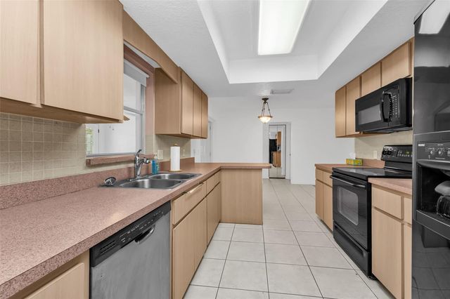 23220 ROUNTREE AVENUE, Port Charlotte, FL 33980