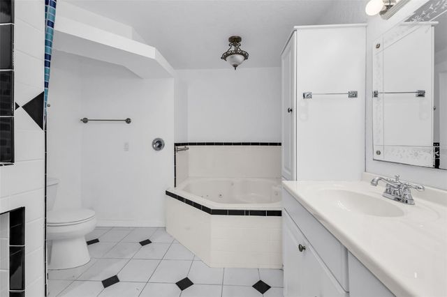 23220 ROUNTREE AVENUE, Port Charlotte, FL 33980