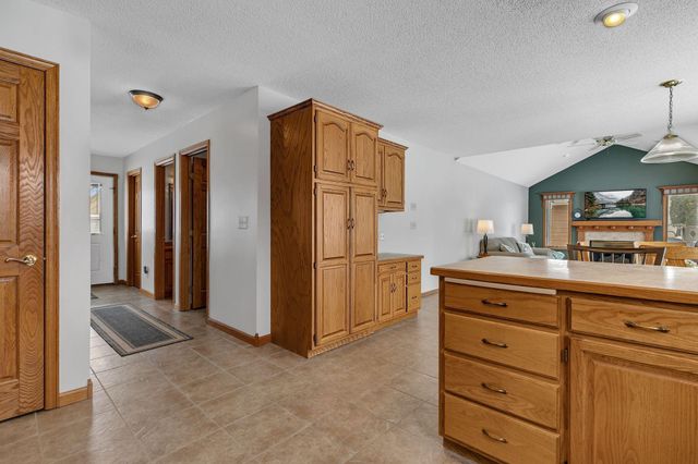 1314 W Oakes Drive, Saint Cloud, MN 56303