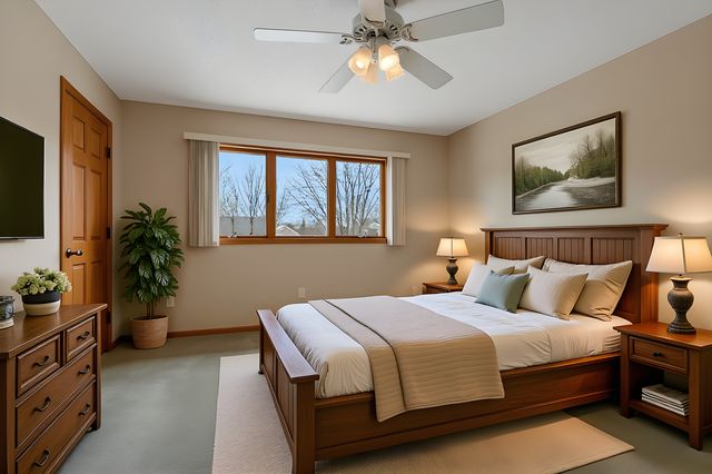 1314 W Oakes Drive, Saint Cloud, MN 56303