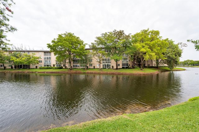 1802 Eleuthera Pt H1, Coconut Creek, FL 33066