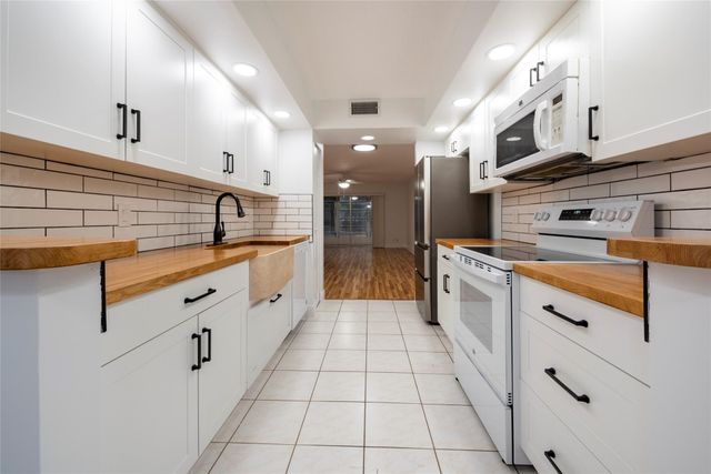 1802 Eleuthera Pt H1, Coconut Creek, FL 33066
