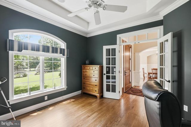 1392 FOX HILL DR, Palmyra, PA 17078