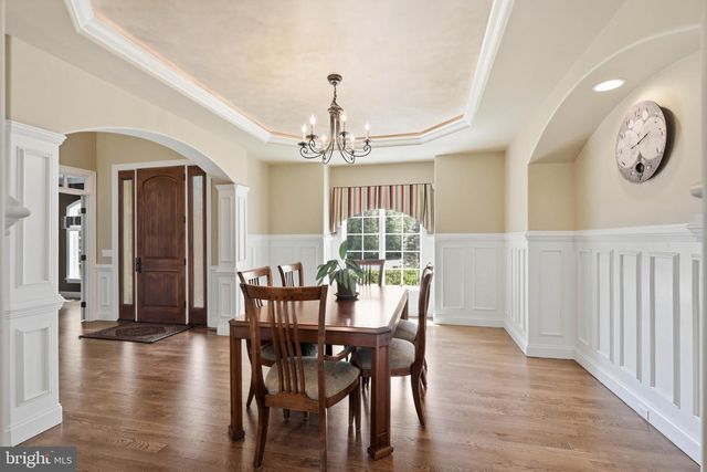 1392 FOX HILL DR, Palmyra, PA 17078