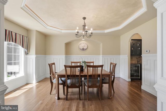 1392 FOX HILL DR, Palmyra, PA 17078