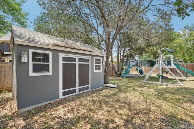2834 Olive Ave, Schertz, TX 78154