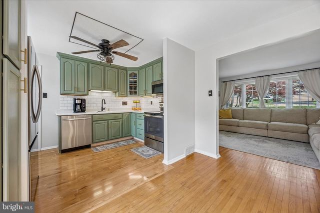 187 E VALLEY FORGE RD, King Of Prussia, PA 19406