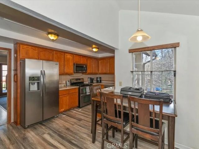 22547 Waters, Crestline, CA 92325