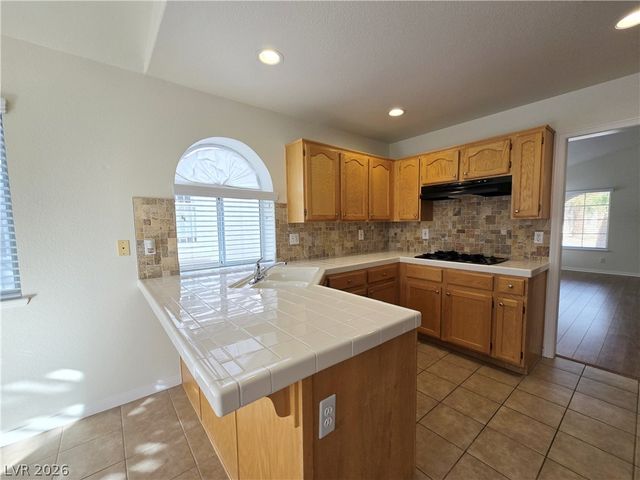 1825 Imperial Cup Drive, Las Vegas, NV 89117