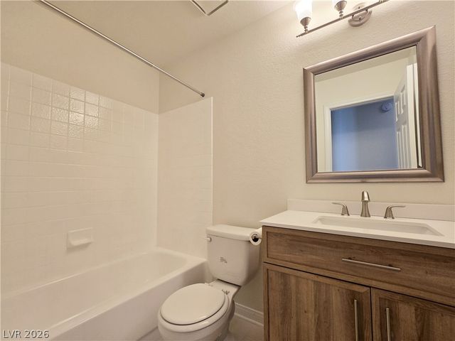 1825 Imperial Cup Drive, Las Vegas, NV 89117