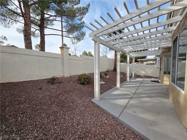 1825 Imperial Cup Drive, Las Vegas, NV 89117