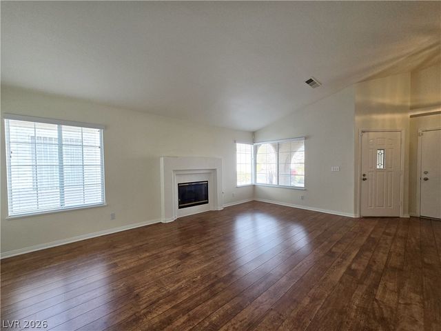 1825 Imperial Cup Drive, Las Vegas, NV 89117