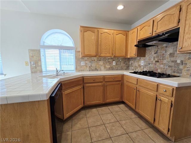 1825 Imperial Cup Drive, Las Vegas, NV 89117