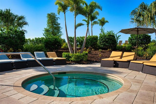 3218 BITTERROOT LANE, Bradenton, FL 34211