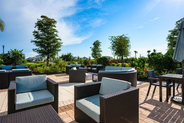 3218 BITTERROOT LANE, Bradenton, FL 34211