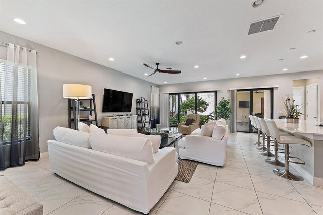 1077 Faulkner Terrace, Palm Beach Gardens, FL 33418