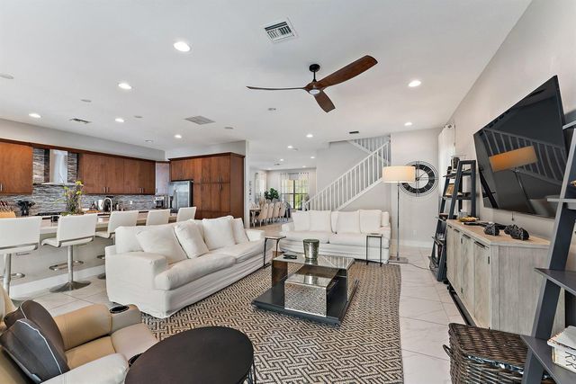 1077 Faulkner Terrace, Palm Beach Gardens, FL 33418