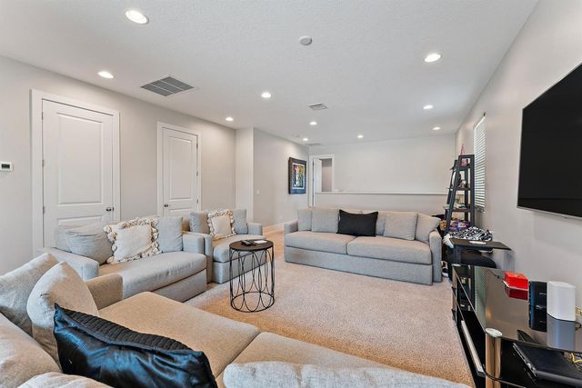 1077 Faulkner Terrace, Palm Beach Gardens, FL 33418
