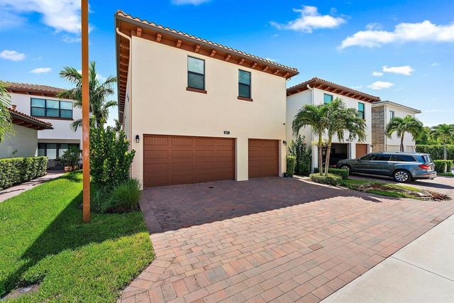 1077 Faulkner Terrace, Palm Beach Gardens, FL 33418