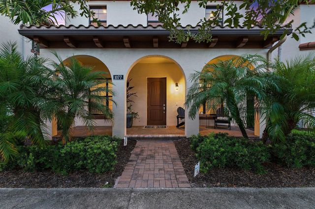 1077 Faulkner Terrace, Palm Beach Gardens, FL 33418