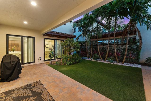 1077 Faulkner Terrace, Palm Beach Gardens, FL 33418