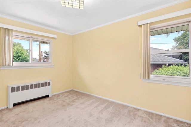 354 Terrace Avenue, Garden City, NY 11530