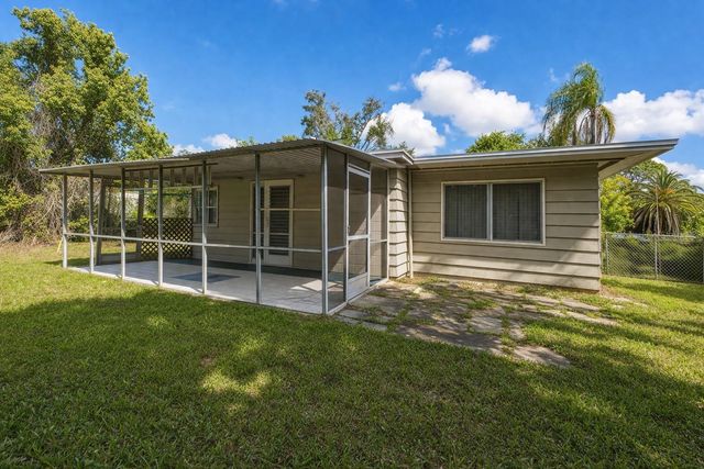 2204 SHAWNEE STREET, Sarasota, FL 34231