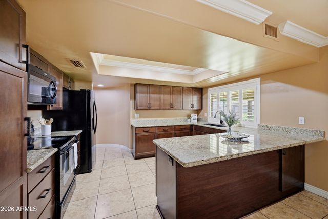 7949 W DEVONSHIRE Avenue, Phoenix, AZ 85033