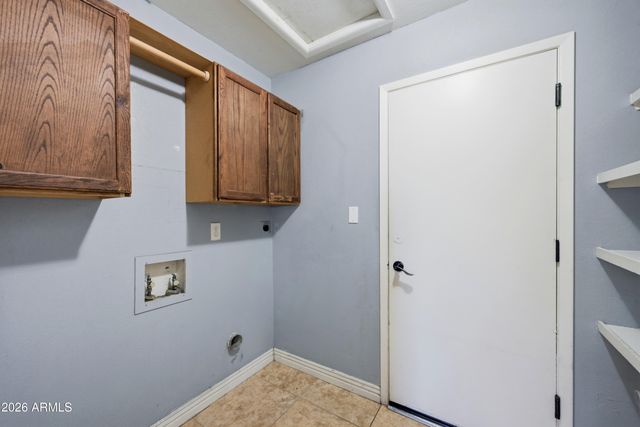 7949 W DEVONSHIRE Avenue, Phoenix, AZ 85033