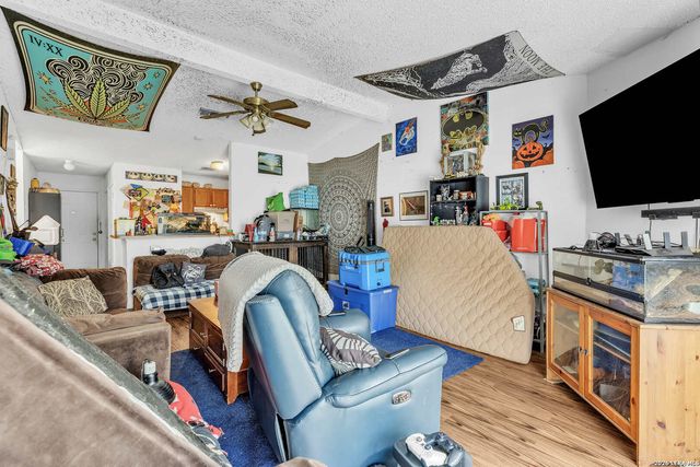 5719 Lochmoor, San Antonio, TX 78244