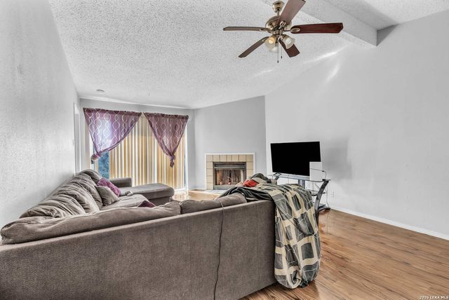 5719 Lochmoor, San Antonio, TX 78244