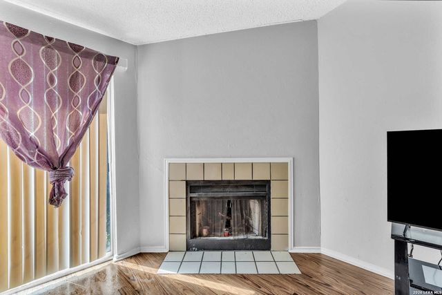 5719 Lochmoor, San Antonio, TX 78244
