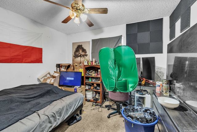 5719 Lochmoor, San Antonio, TX 78244